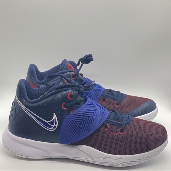 NEW Nike Kyrie Flytrap 3 Basketball Shoes Sz 8.5 - Picture 4 of 8